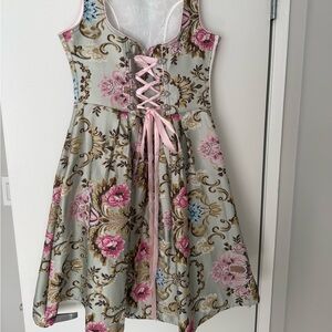 Floral Lace-Up Corset Dirndl in Pink and Sage